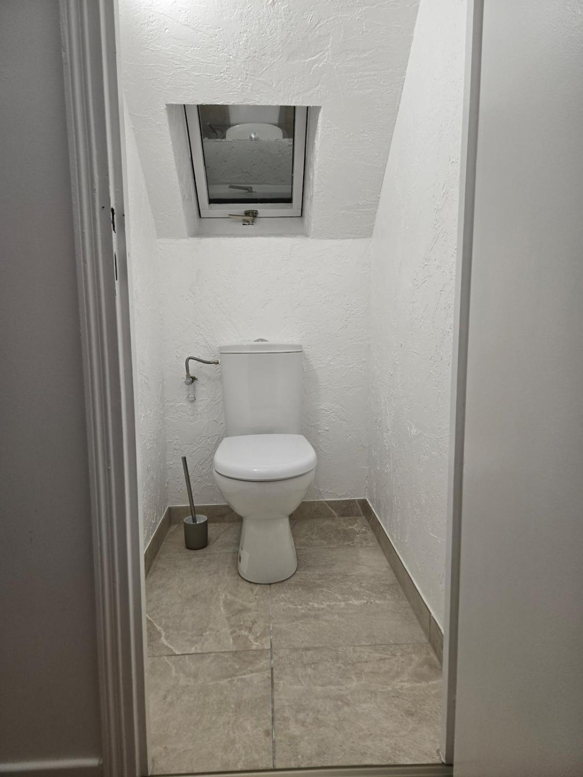 Combles Dans Le Quartier De La Gare De Apartment